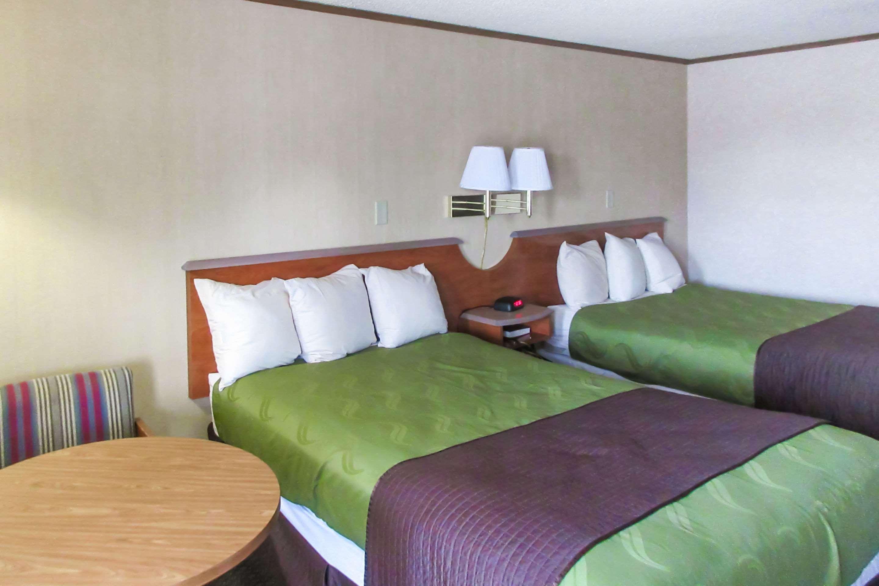 Days-Inn By Wyndham Liverpool-Syracuse Esterno foto