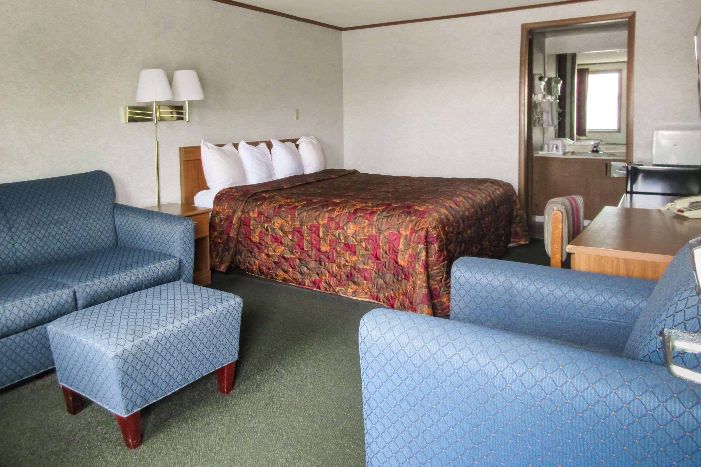 Days-Inn By Wyndham Liverpool-Syracuse Esterno foto