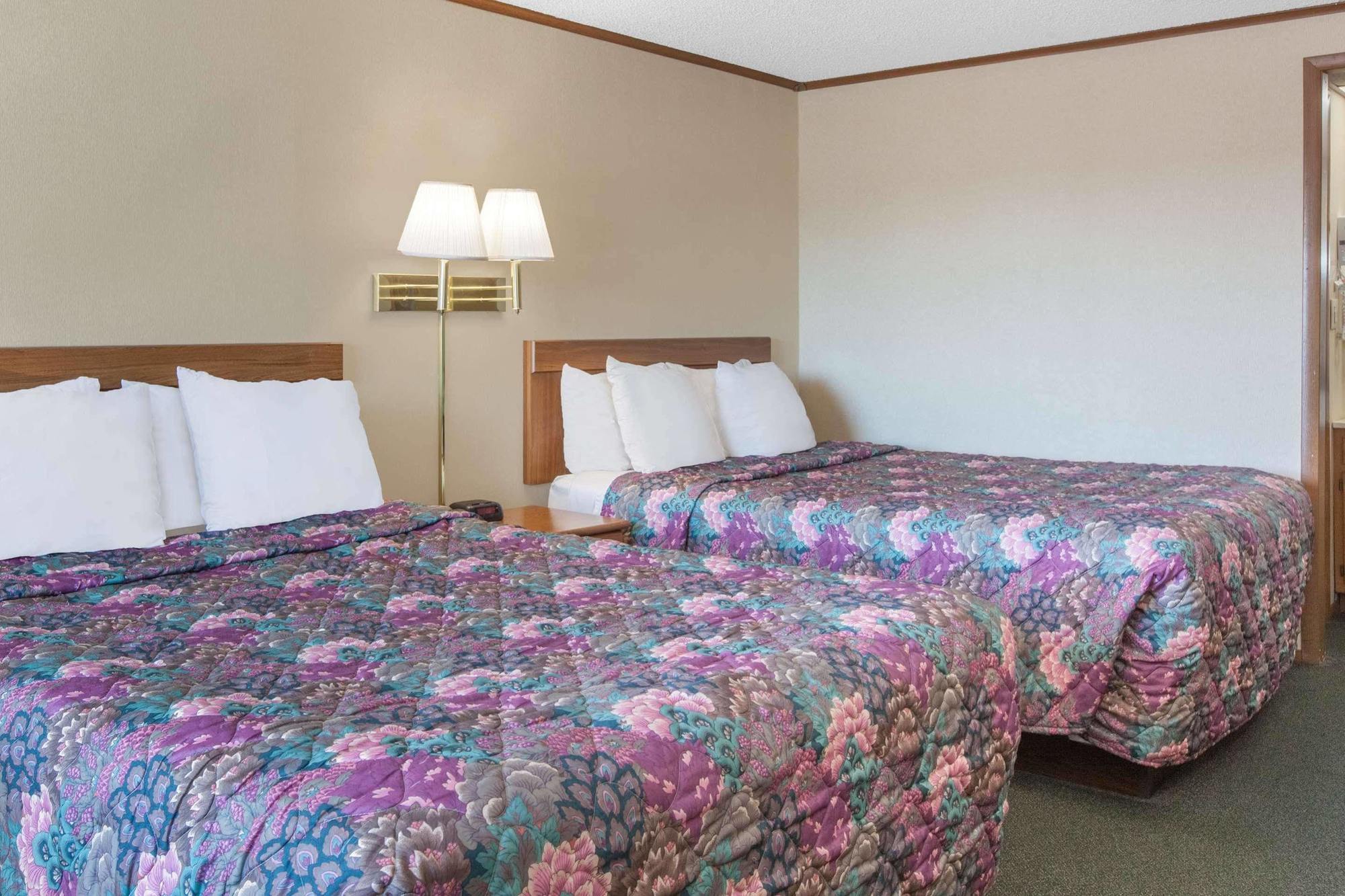 Days-Inn By Wyndham Liverpool-Syracuse Esterno foto